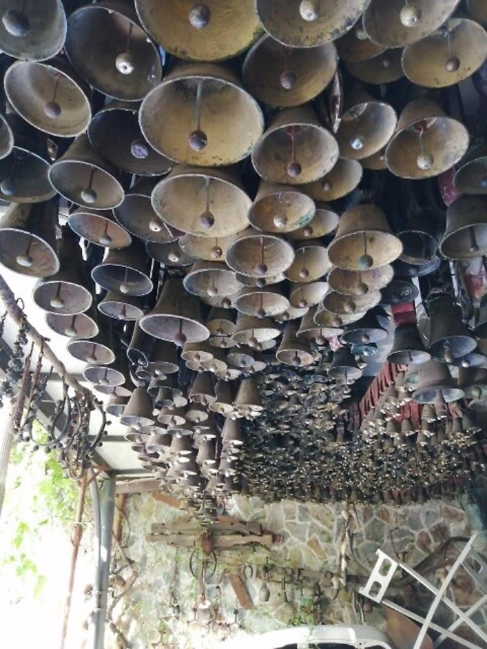 Pastore colleziona 6mila campanacci