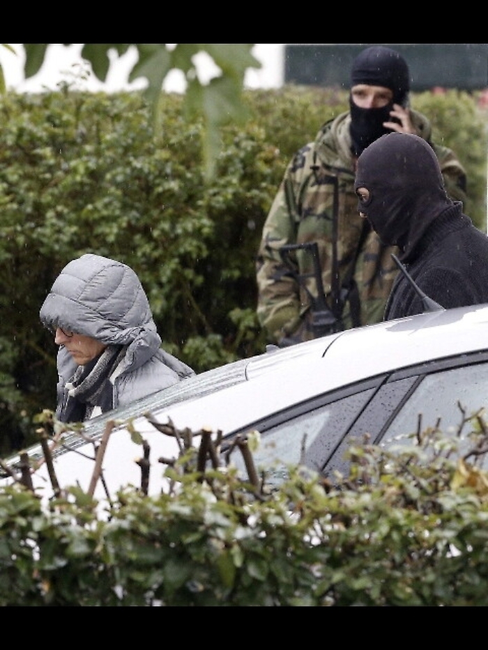 Francia:6 fermi,mercato Natale in mirino