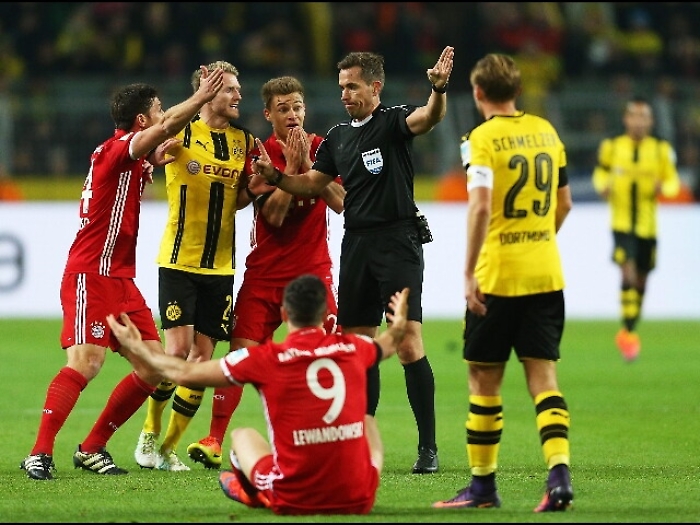 E.League, Stieler arbitra Roma-V.Plzen