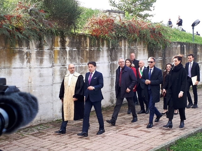 Conte, a Venezia situazione drammatica