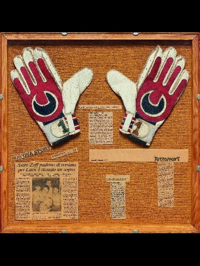 Maglie Maradona e Pel&egrave; ad asta Bolaffi