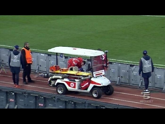 Raccattapalle Roma perdona Ferreyra