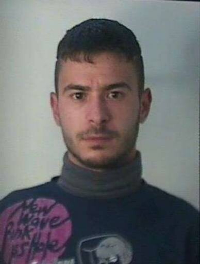 Catania, 22enne arrestato per spaccio di droga