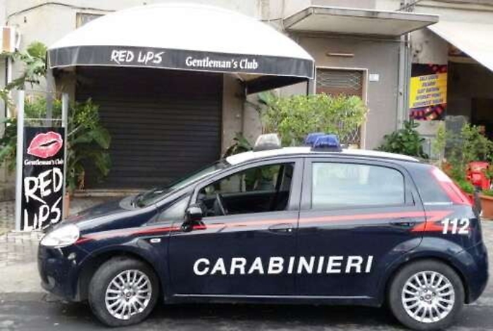 Catania, l'associazione culturale era un club per la "lap dance"