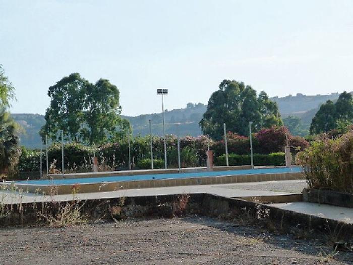 Pergusa, piscine ancora chiuse, ritardi infiniti 