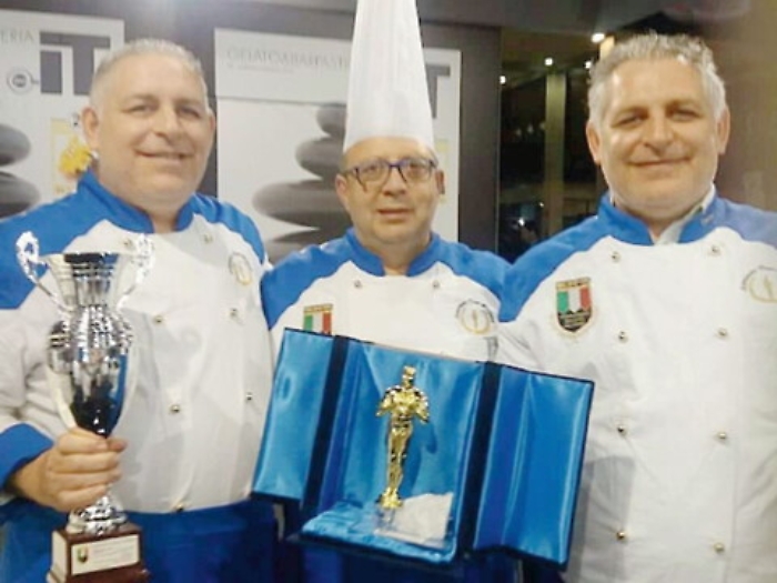 La granita pi&ugrave; buona del mondo? La fanno ad Oliveri i gemelli Squadrito