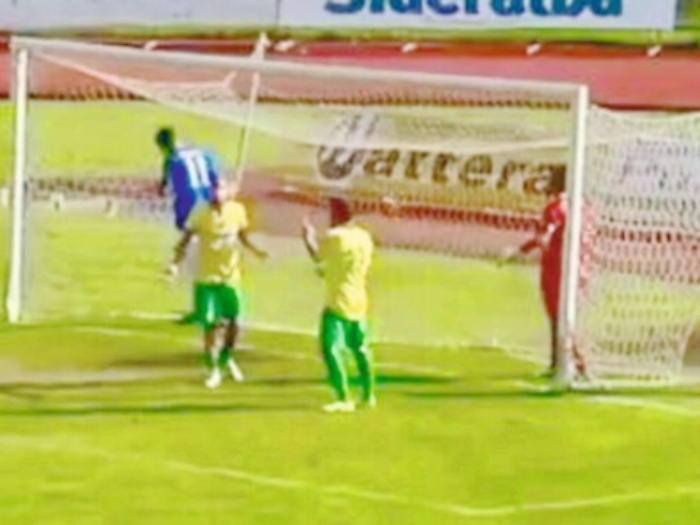 Lega Pro: per il Siracusa un punto dopo la grande paura