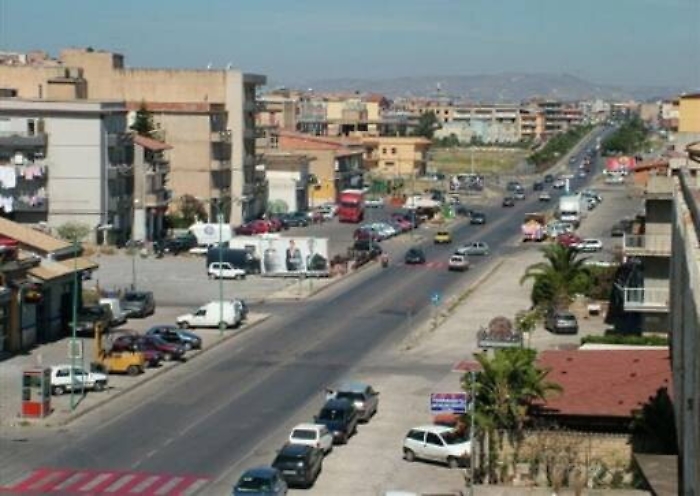 Gela, parrucchiera uccisa da pirata della strade, grave bimba di sei anni