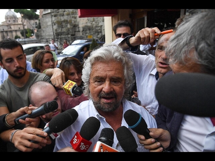 Grillo, disinformazione crea depressione