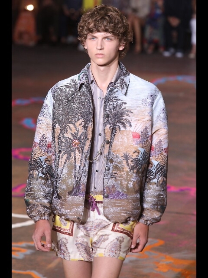 La saga di Etro dai deserti a Star Wars