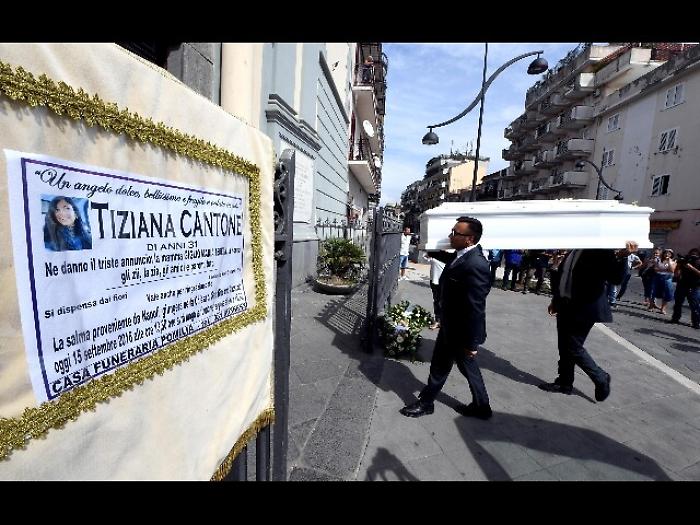 Tiziana Cantone, quattro indagati per diffamazione