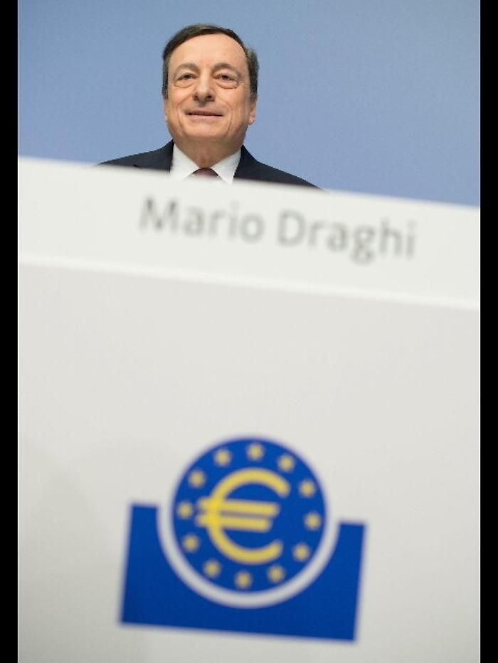 Bce:taglia traguardo 1.000mld bond Stato