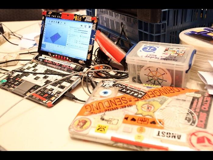 Usa 2016: web ko in Liberia, come in Usa