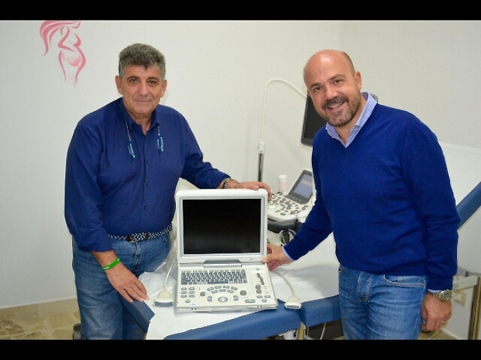 Migranti: Amb. Francia dona ecografo