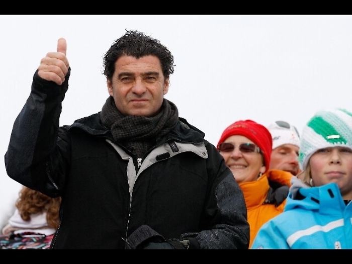 Banda ladri usava 'Panda' rubata a Tomba