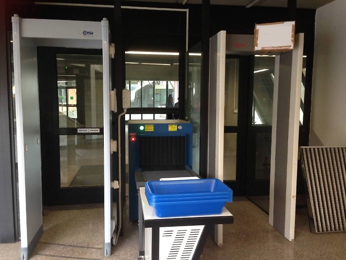 Regione niente metal detector per i deputati e gli assessori