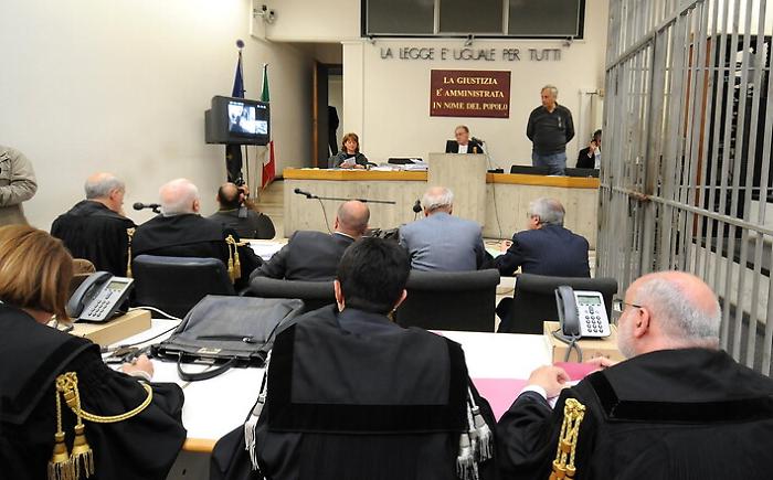 Processo ad Angelo Lombardo: l&rsquo;udienza sul presunto pestaggio