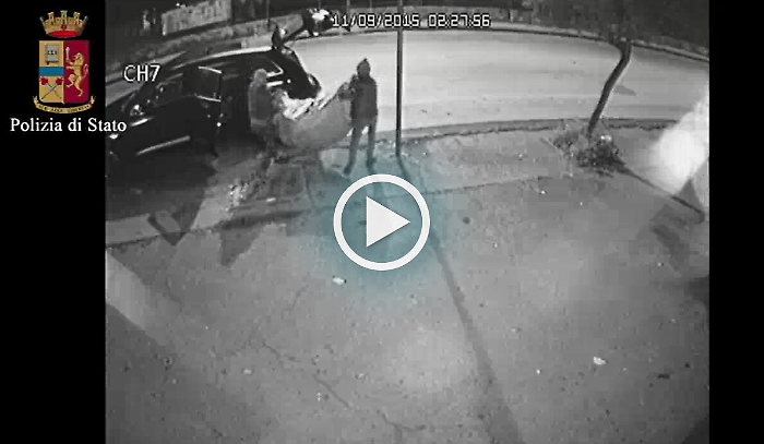 Furti con &laquo;spaccata&raquo; in mezza Sicilia Banda di romeni fermata tra Catania e Ragusa