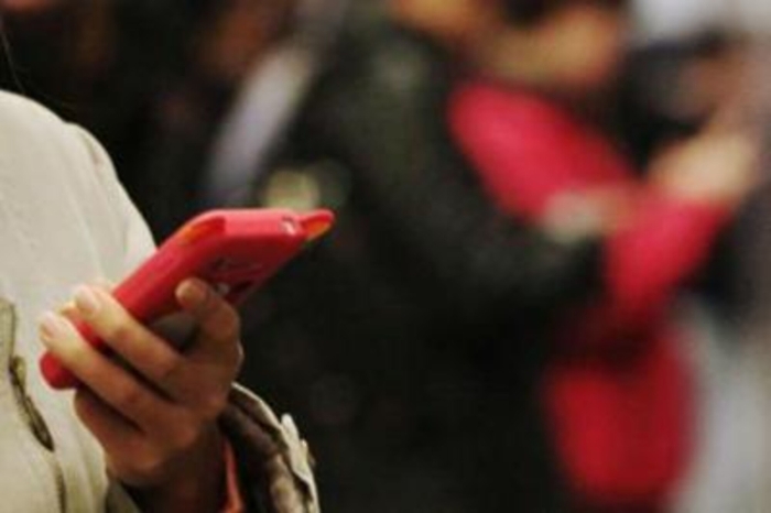 Amore e sesso al tempo delle app, solo 1 italiano su 3 le usa per trovare nuovo partner