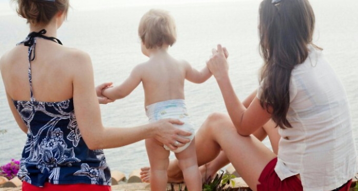 I figli contesi dalle due "mamme" palermitane: decisione storica alla Consulta