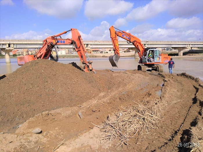 Alluvioni, si ripuliscono fiumi e torrenti: ecco la road map degli interventi