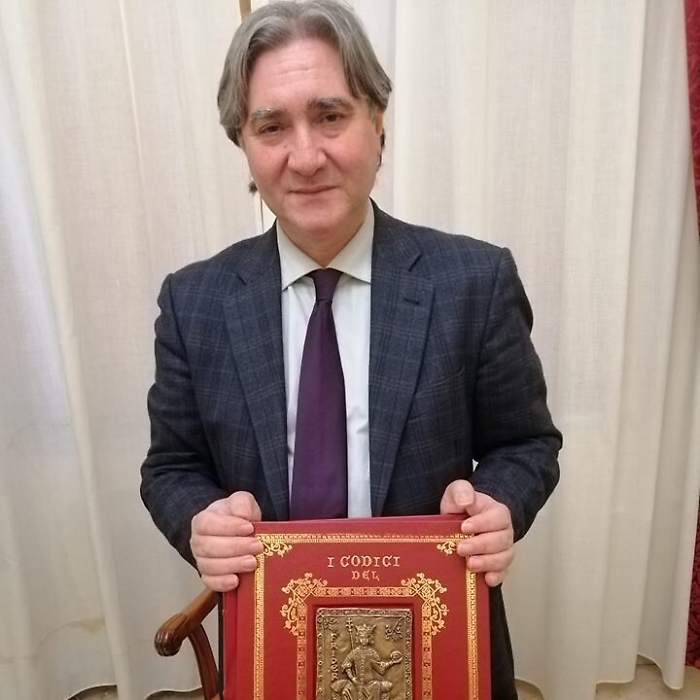 "I codici al tempo di re Federico II" approdano a Comitini