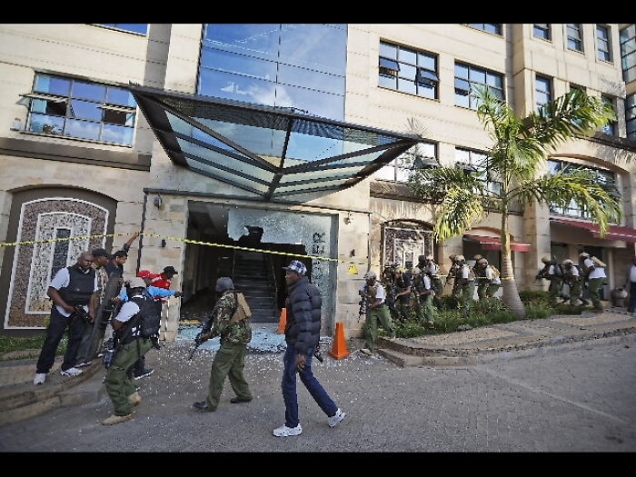 Almeno 7 morti in attacco a Nairobi