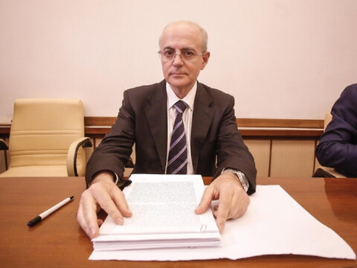 &laquo;Serve intercettare i telefoni satellitari degli scafisti&raquo;