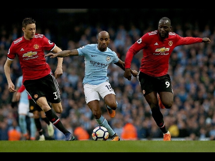 Premier: rimonta United, City perde 3-2