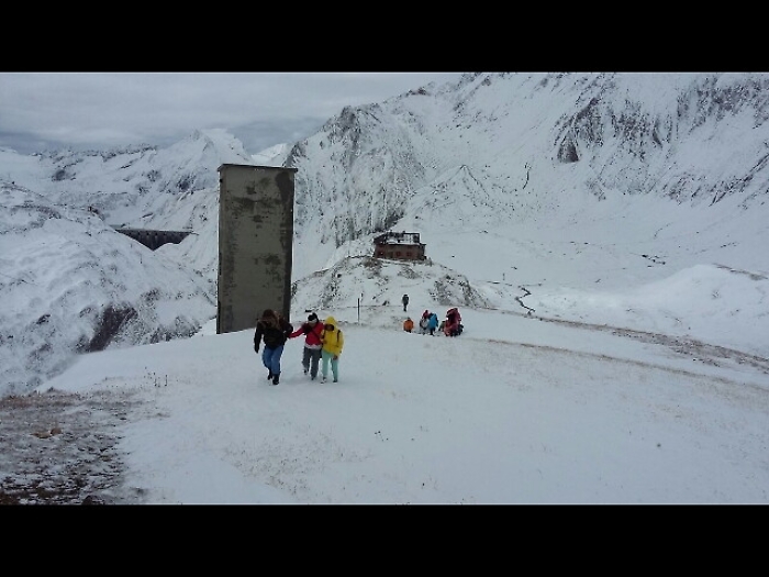 Comitiva sorpresa da neve nel Verbano