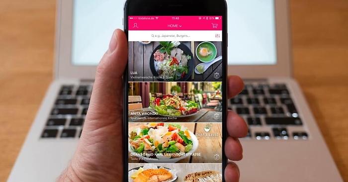 Pizza, hamburger, sushi: anche in Sicilia il boom del cibo a domicilio che piace ai ristoratori