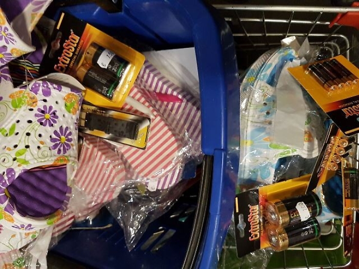 Merce sprovvista di marchio CE trovata in negozi gestiti da cinesi