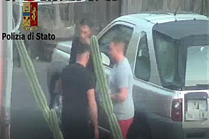 Rapinarono trolley con 60 mila euro a negozianti cinesi: altri 5 fermi