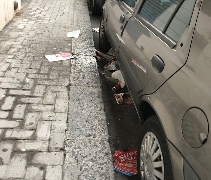 Catania, via Gorizia &egrave; sporca: dove &egrave; finito l'operatore ecologico?