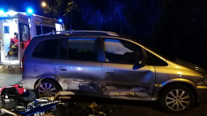 Moto contro un'auto a Roma: muore un 28enne catanese