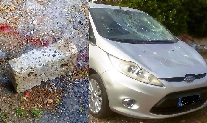 Mascalucia, botte alla ex e colpi di mattoni sull'auto del &ldquo;rivale&rdquo;