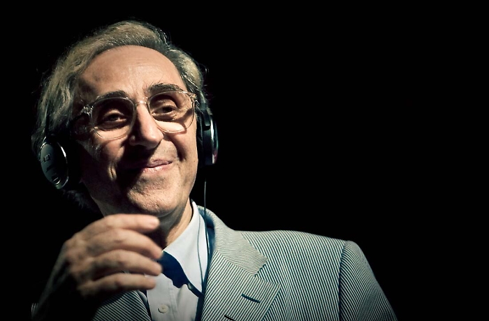 Riecco Franco Battiato: annuncia il nuovo disco e smentisce la vendita della casa di Milo