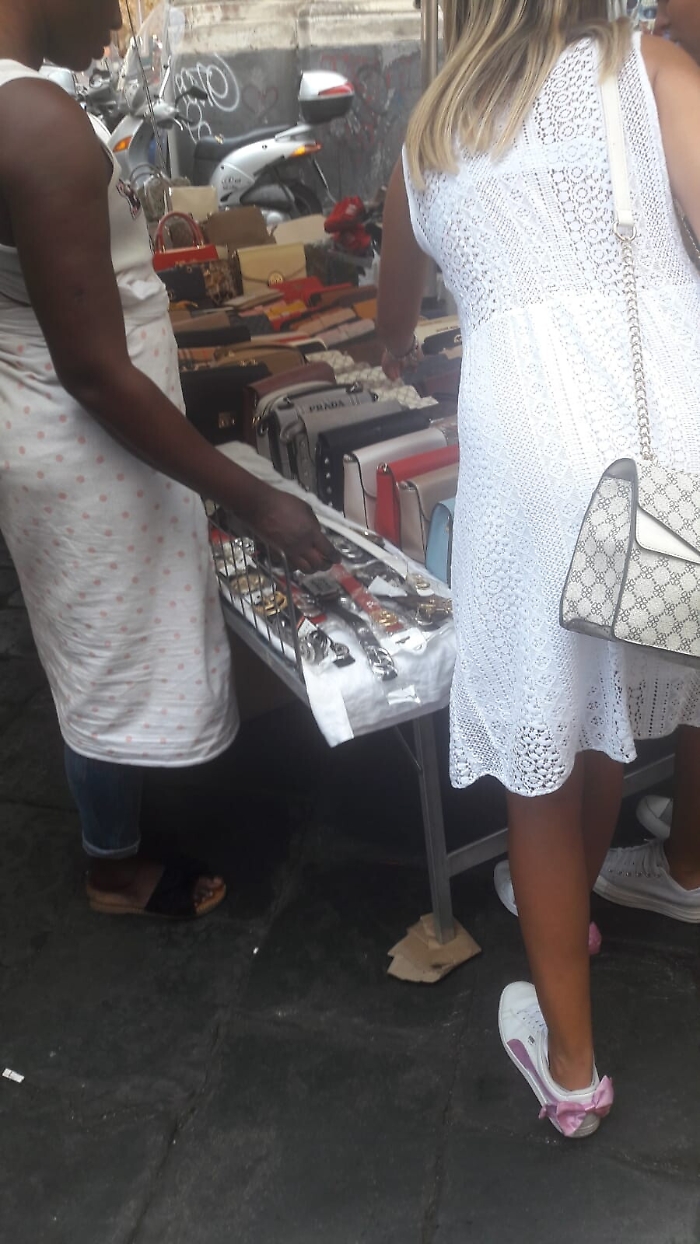 CATANIA  :  fiera in prima linea alla lotta alla contraffazione....ma quando?