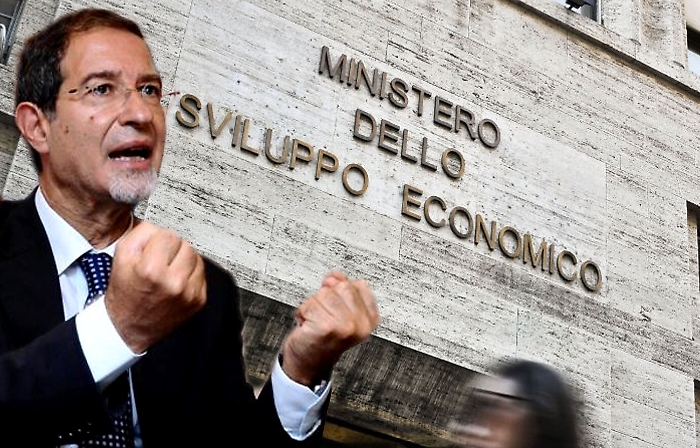 Musumeci all'attacco dei 5s: &laquo;Per ex Ilva servono ministri competenti, su Blutec sono stati incapaci&raquo;