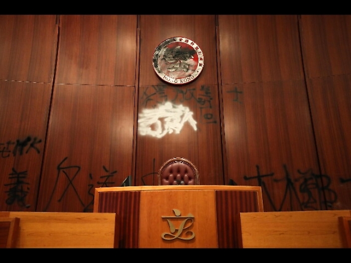 Hong Kong: Gb convoca ambasciatore Cina