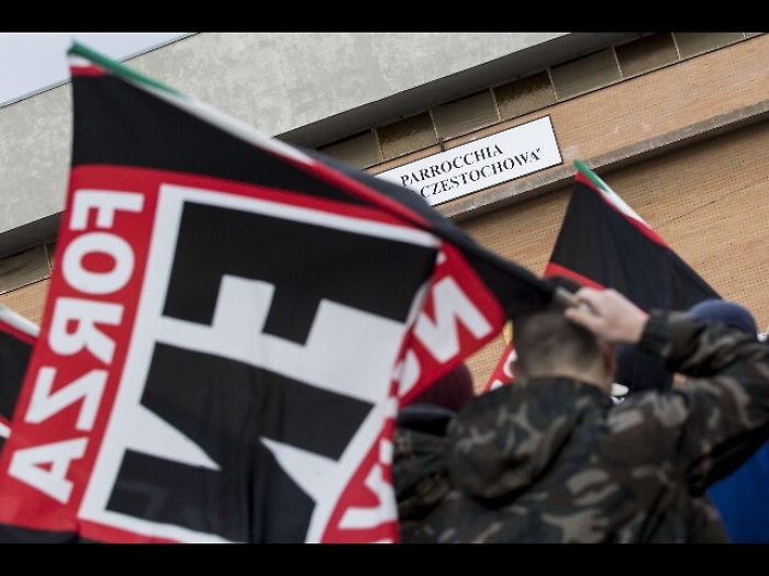 Blitz a evento gay, assolti attivisti Fn