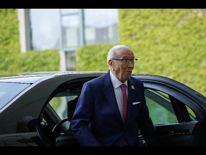 Tunisia, pari diritti a donne in eredit&agrave;