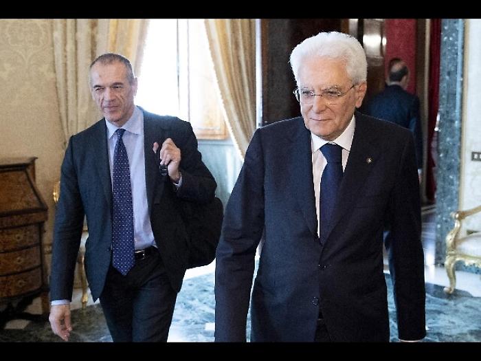 Cottarelli non scioglie riserva