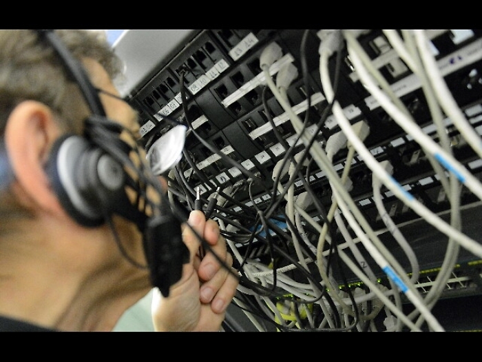 Carcere per riprese video fraudolente