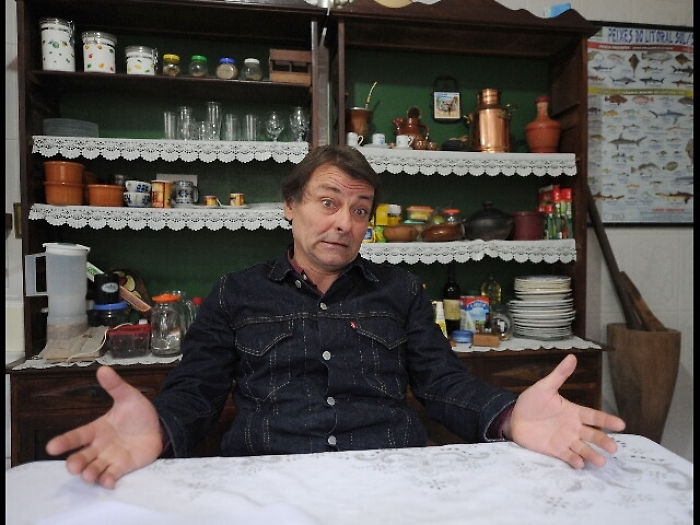 Battisti: polizia sorveglia la sua casa