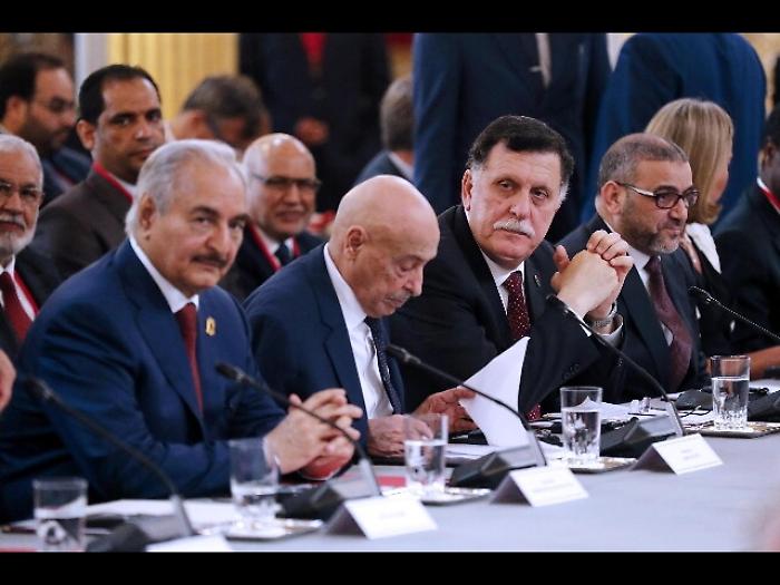 Libia: al via la conferenza di Parigi