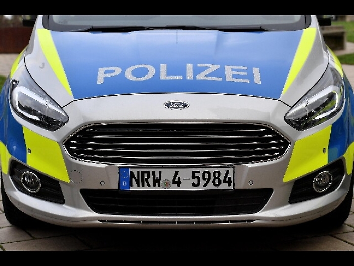 Germania,furgone su folla,morti e feriti