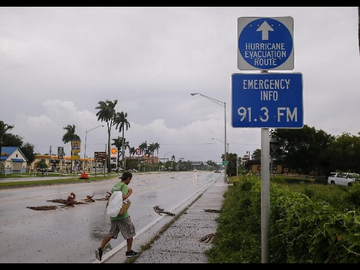 Irma: uragano arriva sulle Florida Keys