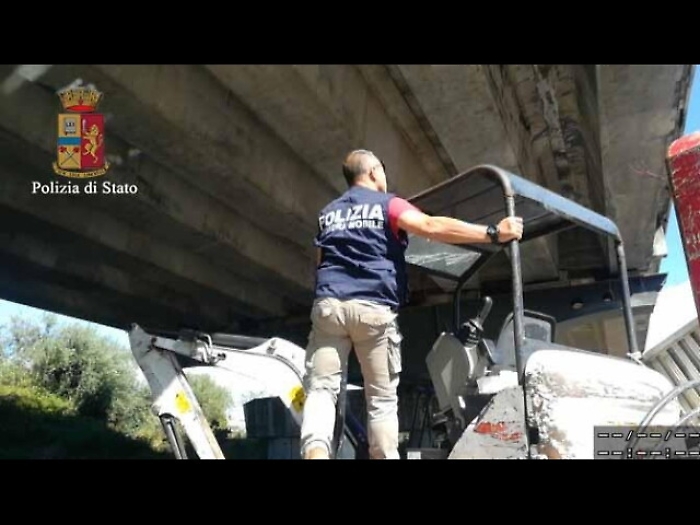 Aziende fallite per furti, arresti