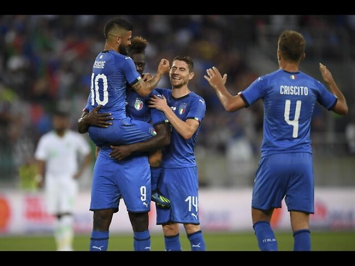 Balotelli dedica gol a Astori